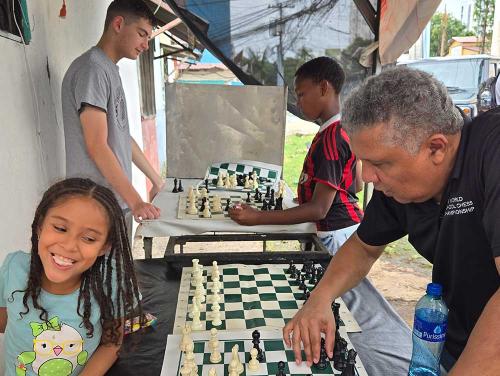 Loving chess on the streets